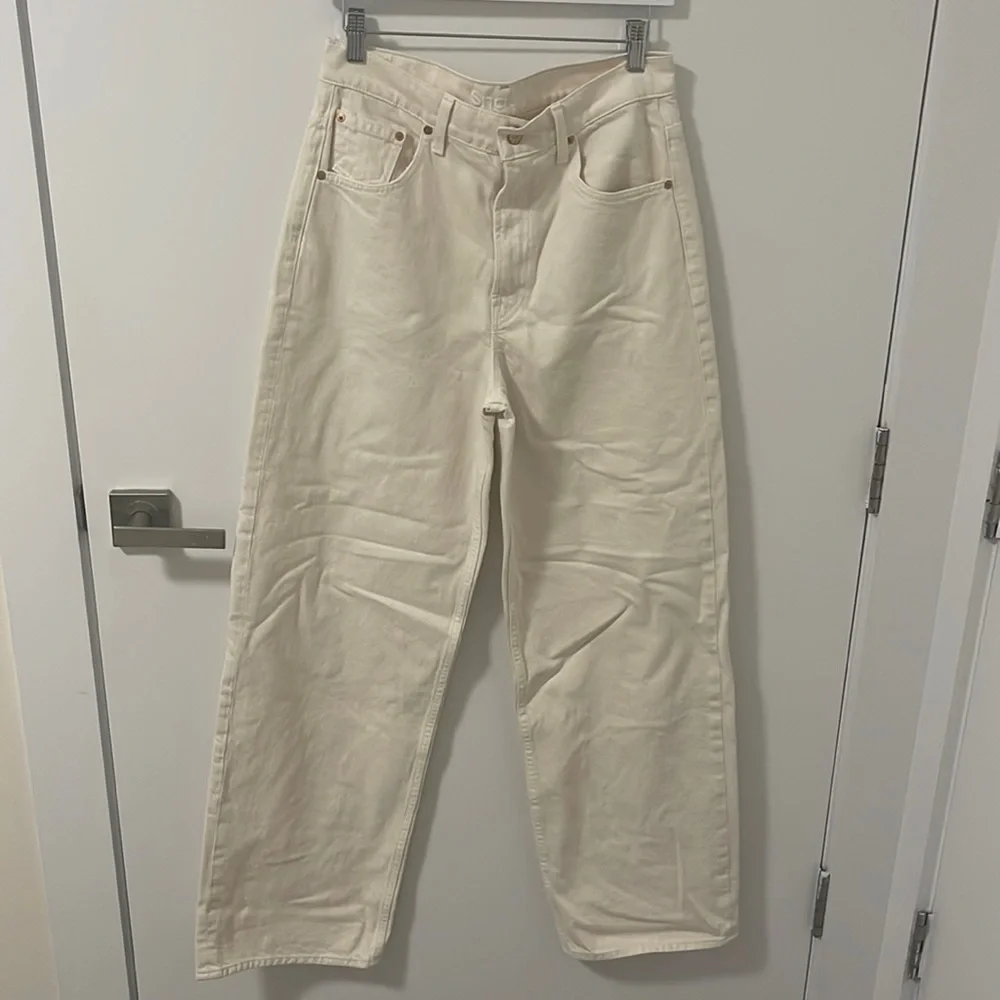 MOTHER Snacks High Waisted Dip Puddle Jeans - Picture 6 of 10